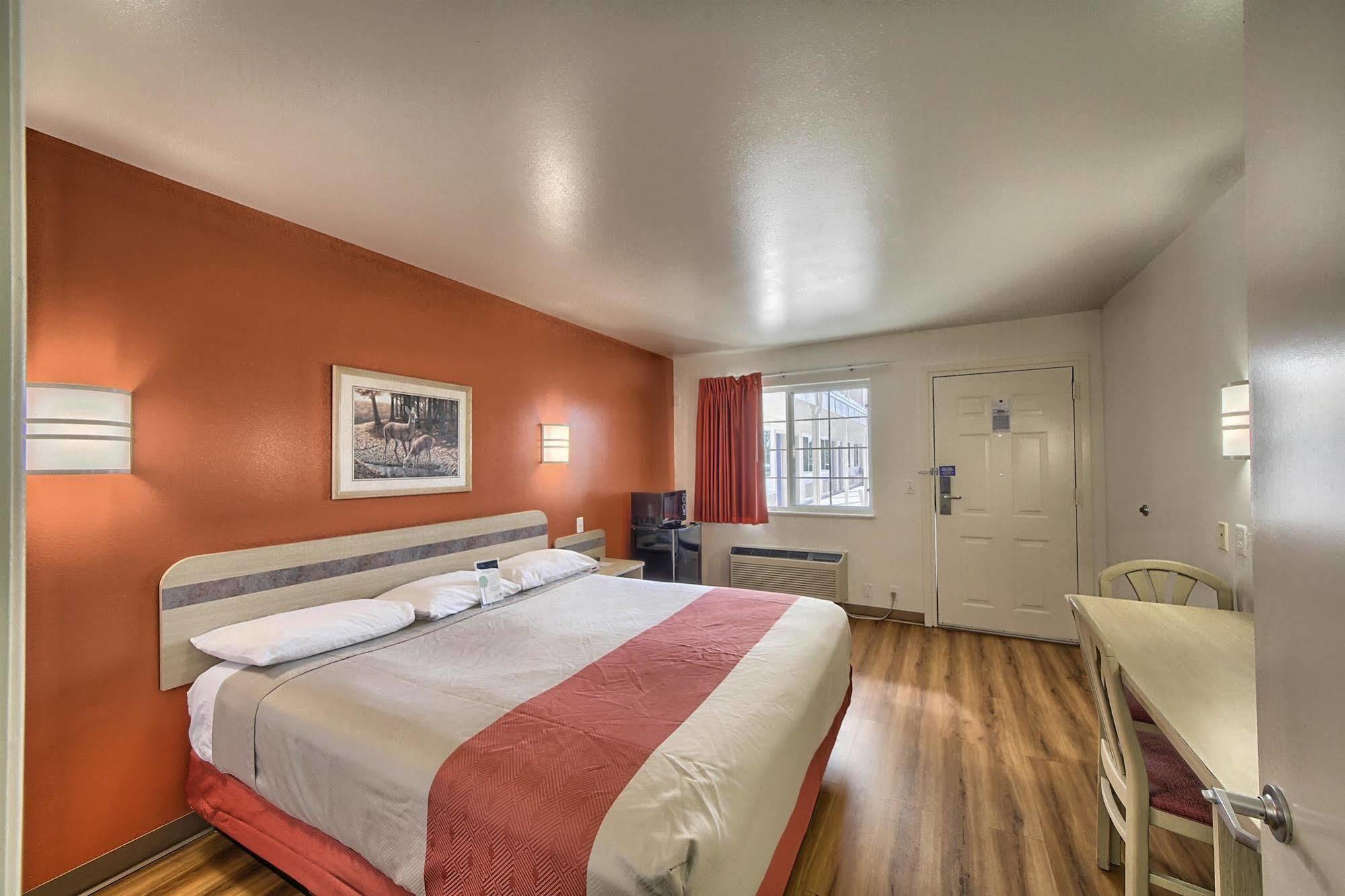 Motel 6-Kerrville, Tx Экстерьер фото