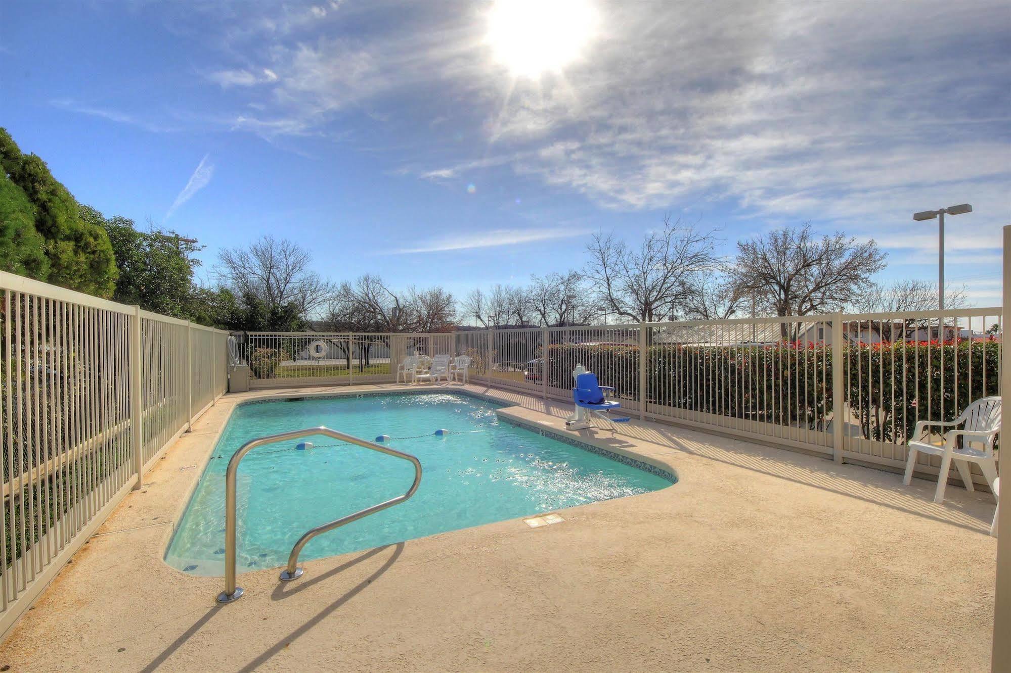 Motel 6-Kerrville, Tx Экстерьер фото